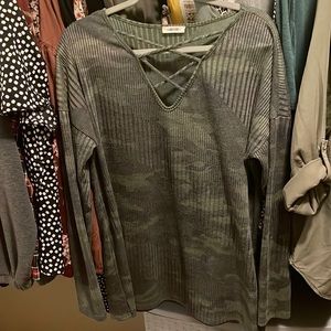 Good condition camo long sleeve top